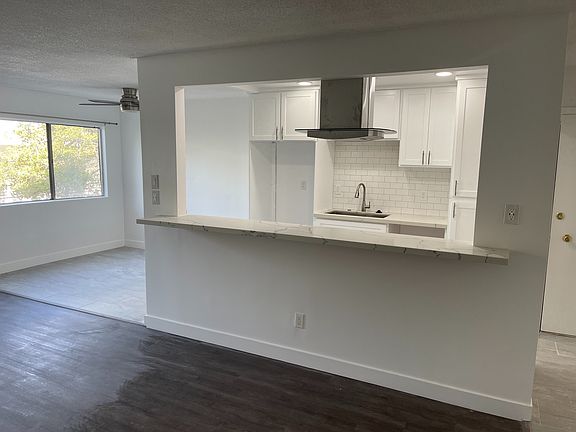 2nd image of 825 S Bedford St #103