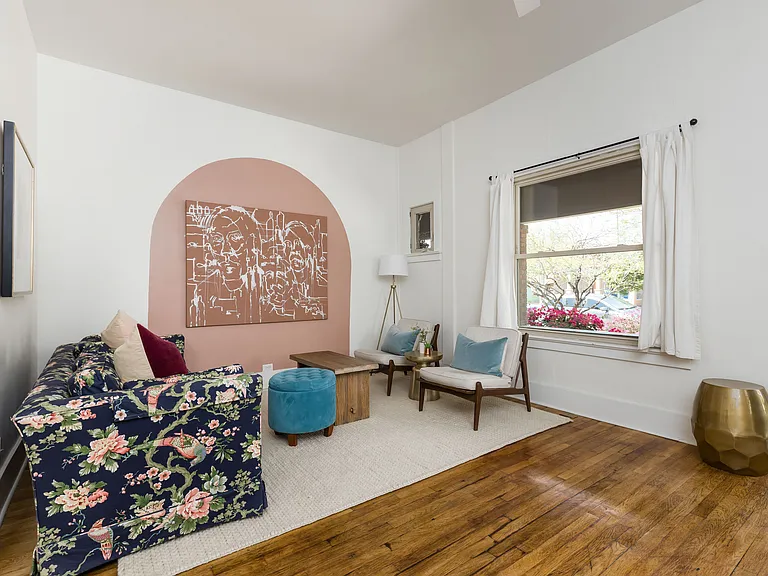 1309 W Monroe St — Photo 5
