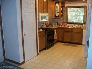 2nd image of 15460 Canary Dr