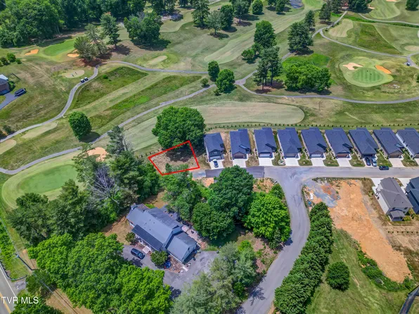 201 Monroe Dr, Bristol, TN 37620
