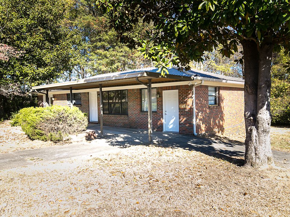 1st image of 1429 Heflin Ave W