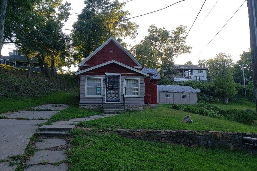1st image of 1742 S 22nd St
