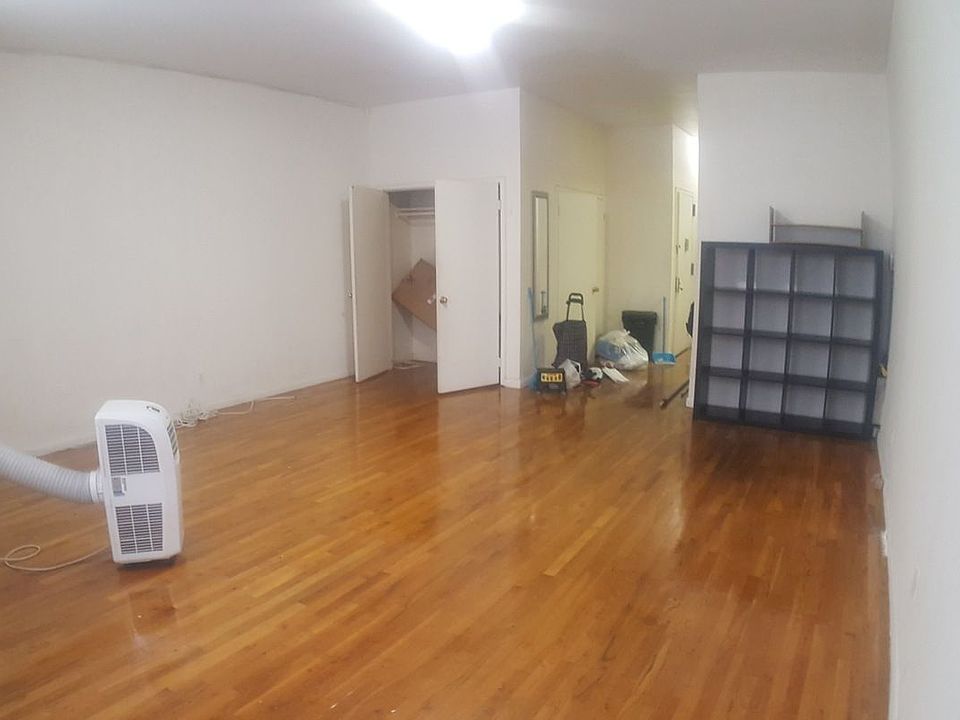 1st image of 636 Franklin Ave #1D
