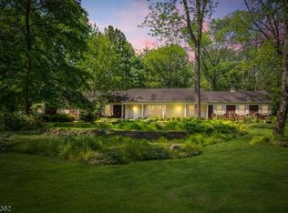 7 Campbells Brook Rd, Whitehouse Station, NJ 08889