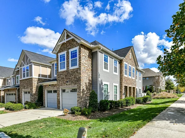 9414 Glenburn Ln, Charlotte, NC 28278