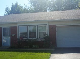 434 Abbington Pl, Schaumburg, IL 60194