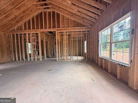 2nd image of 207 Loftis Rd