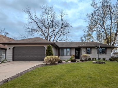 721 Adams St, Elgin, IL, 60123
