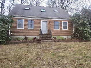 664 Norman St, Fall River, MA 02721