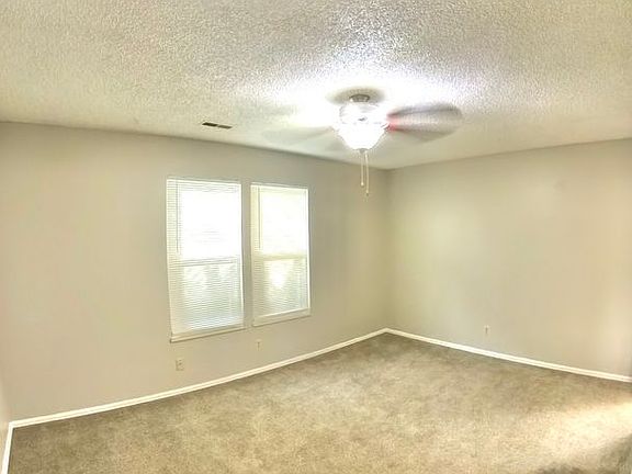 3rd image of 2235 Split Rock Dr #2237