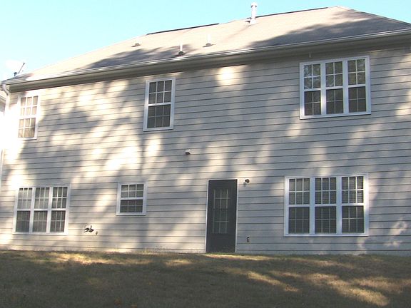 5th image of 2335 Village Centre Dr