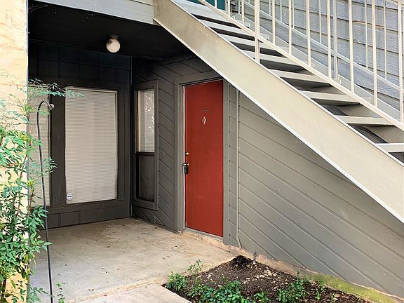 2nd image of 3843 Barrington St APT 165Q