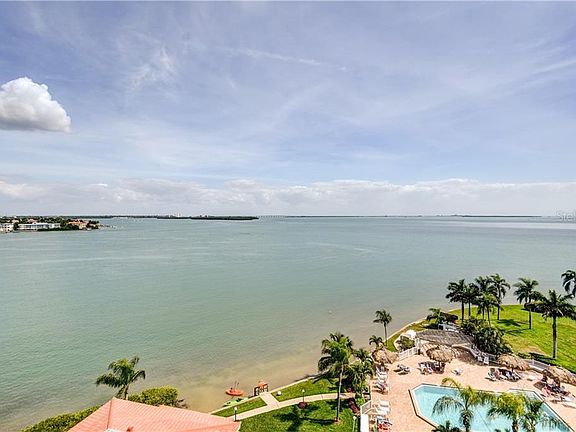 3rd image of 6322 Palma Del Mar Blvd S APT 901