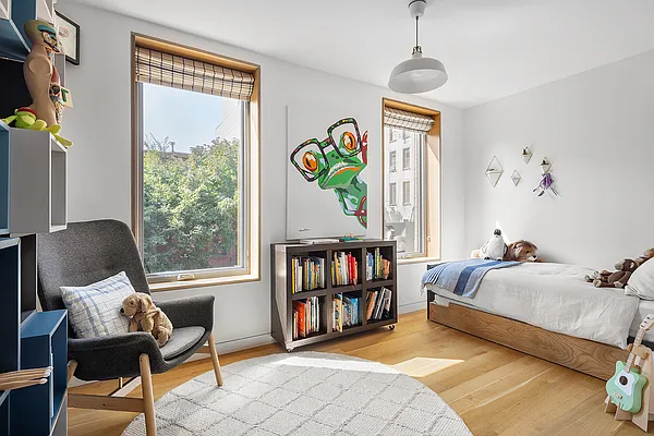 Sold by Compass | media 30