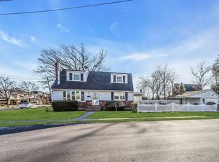 1294 Owens Place, Bellmore, NY