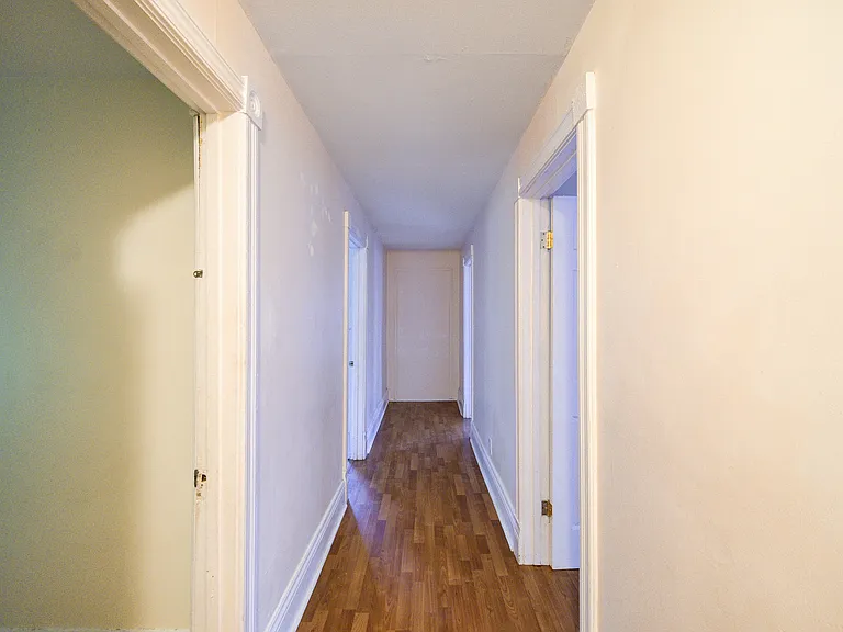 4 Underwood St #2 — Photo 15