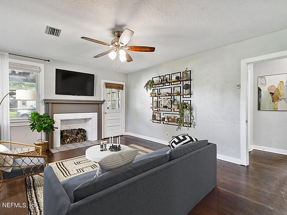 5th image of 2105 VISTA Avenue