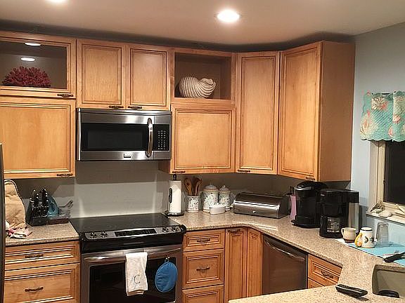 4th image of 937 Woodruff Lake Dr