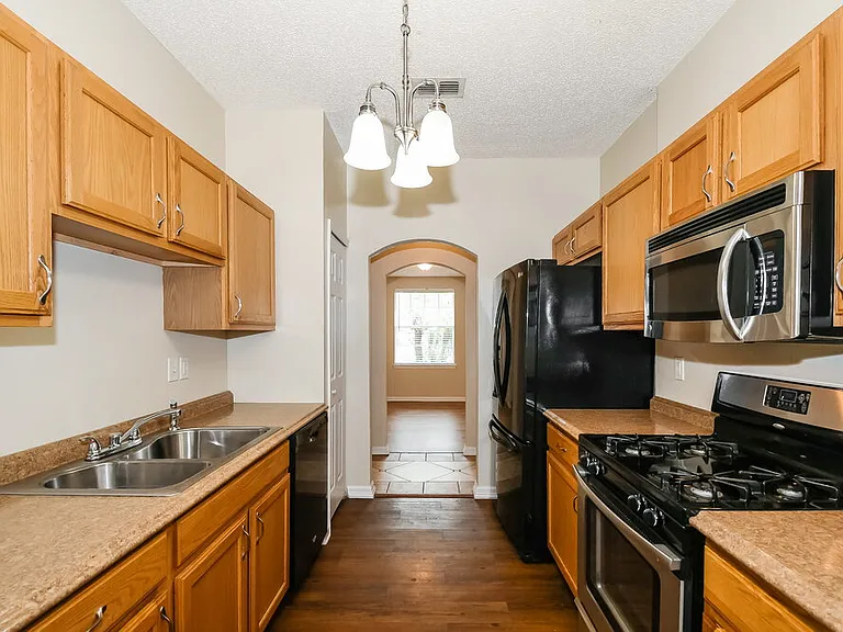 12710 Dunns View Dr — Photo 8