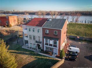 28 Shiloh Pl, New Albany, IN 47150