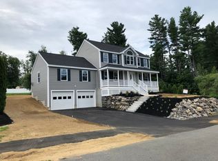 686 Willard St, Leominster, MA 01453
