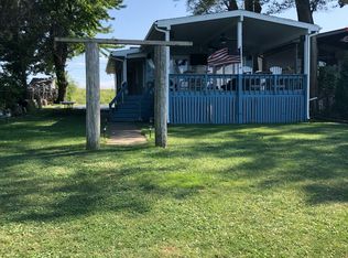 25220 W Cottage Rd, Wilmington, IL 60481