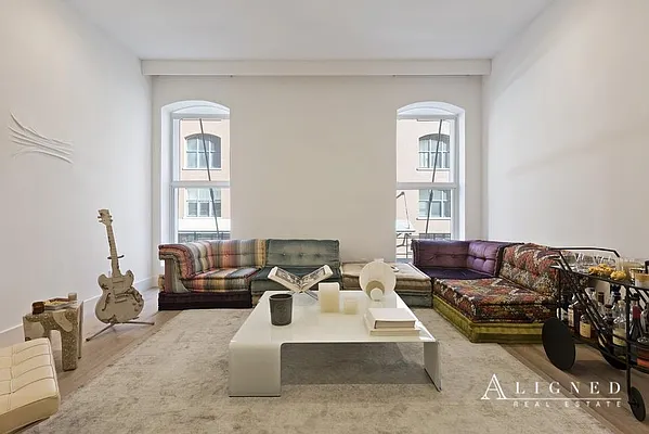 Sold by Isaacs Ganz Real Estate | media 11