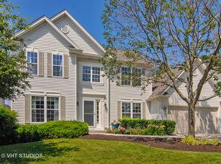 2499 Glenford Dr, Aurora, IL 60502