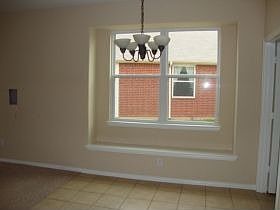 4th image of 493 Jefferson Ln