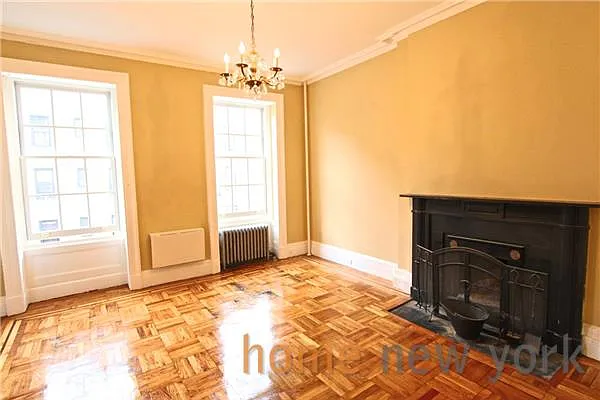 Rented by New York is Home | media 37