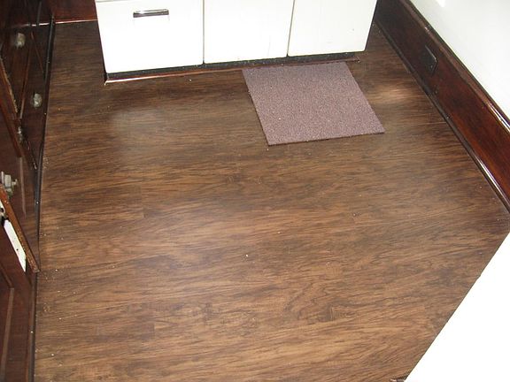 New Kitchen Flooring