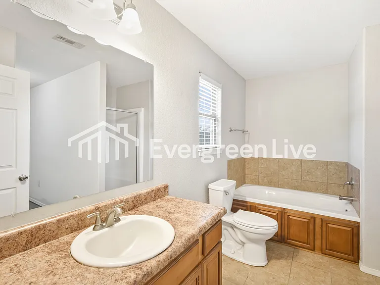 580 N Country Farm Rd — Photo 9