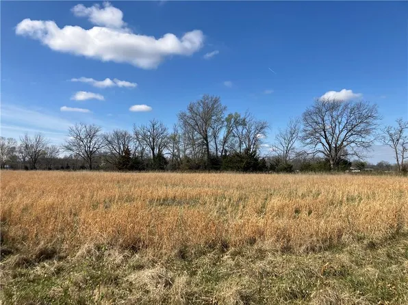 0 S 4th St, Lacygne, KS 66040