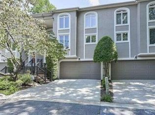 1174 Brookhaven Woods Ct NE, Atlanta, GA 30319