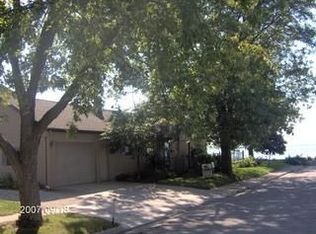 136 S Leblond St, Celina, OH 45822