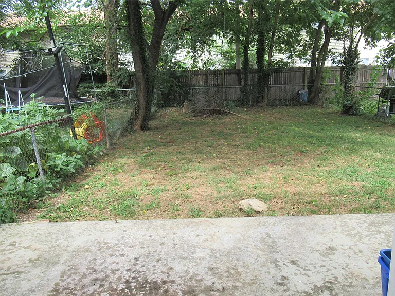 308 Beau St — Photo 8