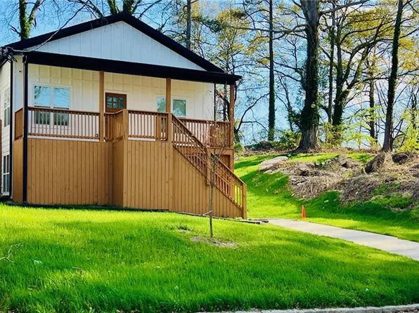 2216 Pansy St NW, Atlanta, GA 30314