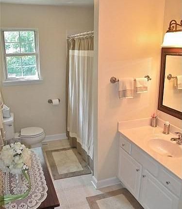 Hallway Bath