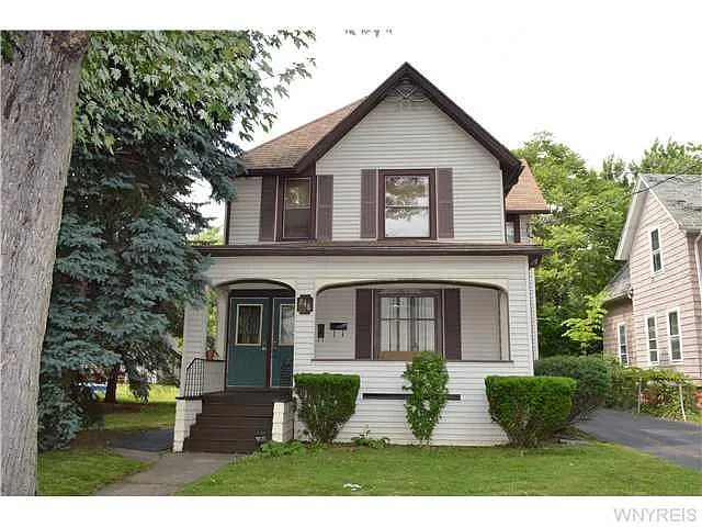 246 Tremont St photo 1