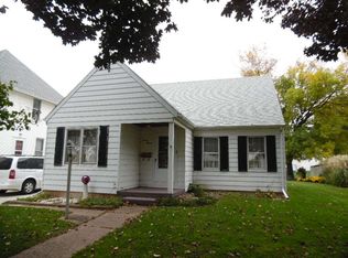 1115 11th Ave, Fulton, IL 61252