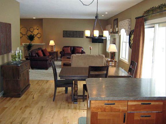 5th image of 5022 Butternut Dr