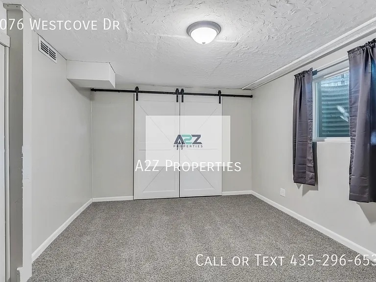 3076 Westcove Dr — Photo 13