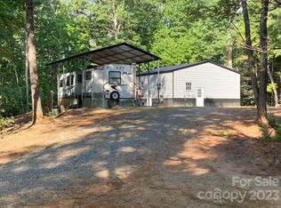 164 Cades Cove Dr, Marion, NC 28752