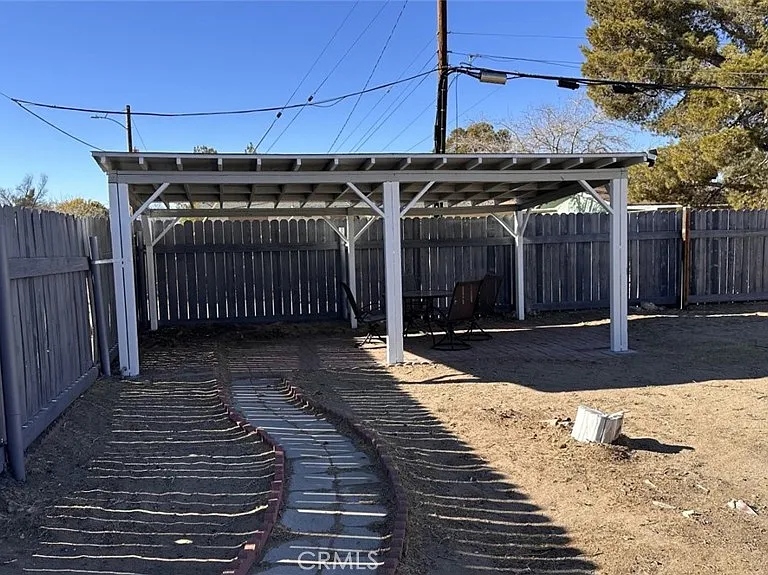 219 N Norma St — Photo 17