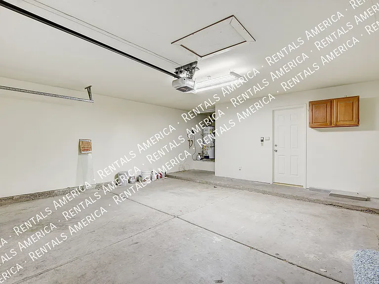 319 Simon Bolivar Dr — Photo 43