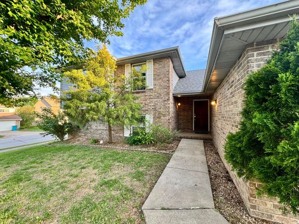 3934 W Lark Street, Springfield, MO 65810