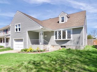 129 Enfield St, Springfield, MA 01151