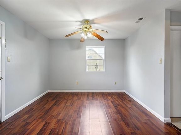 4th image of 3716 Diane Pl