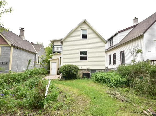 3049 North Booth STREET, Milwaukee, WI 53212