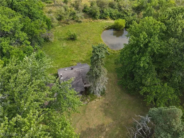 14442 Gar Hwy, Chardon, OH 44024